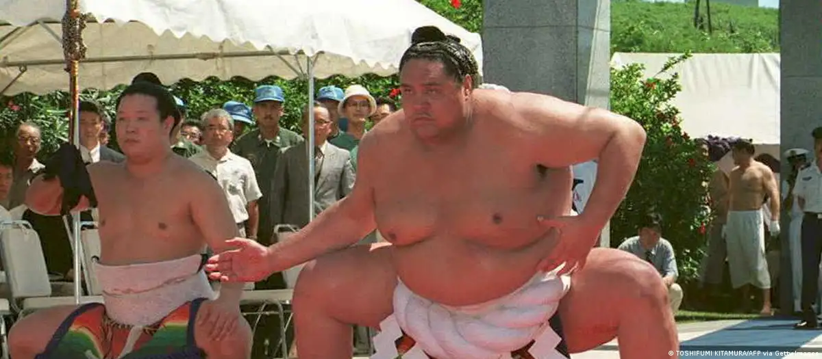 Akebono Taro: First foreign-born sumo champion dies at 54