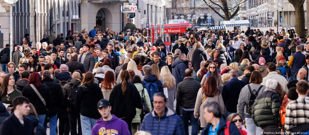 German consumer confidence hits two-year high