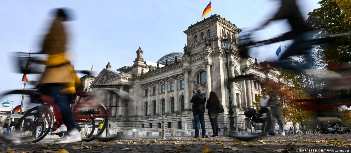 Germans have positive view of the state, survey finds