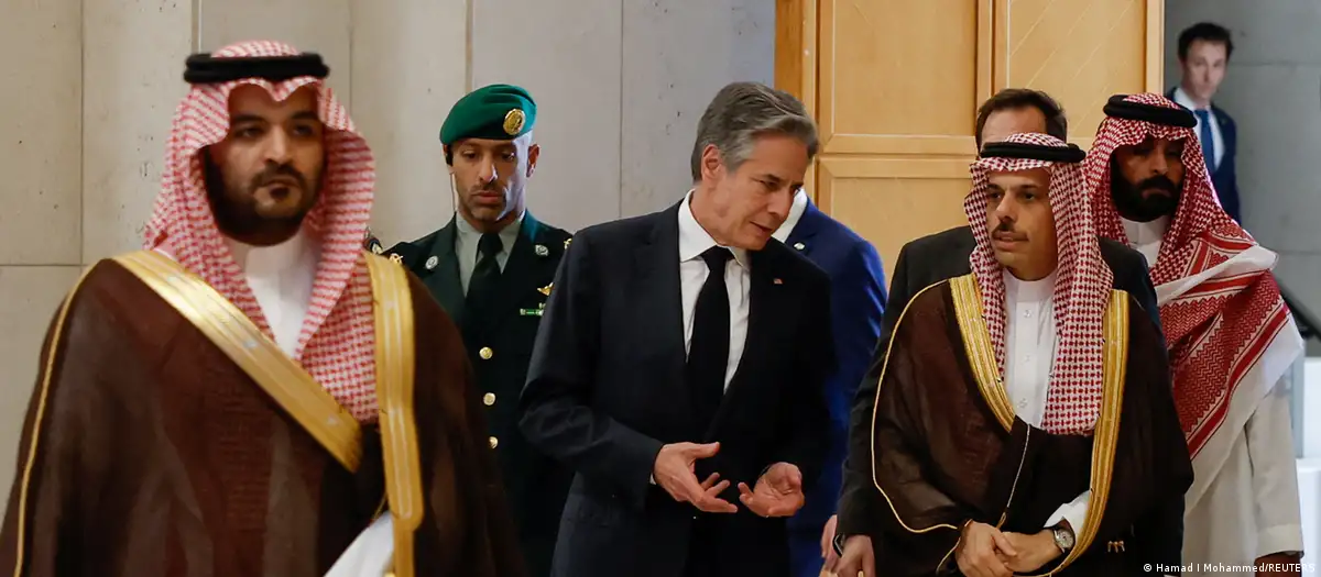 Middle East updates: Blinken in Saudi Arabia on crisis tour