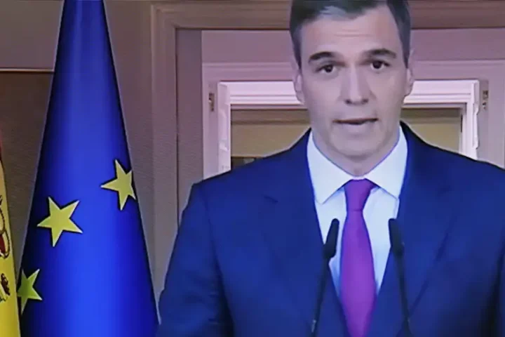 Spanish Prime Minister Pedro Sanchez says he will not resign