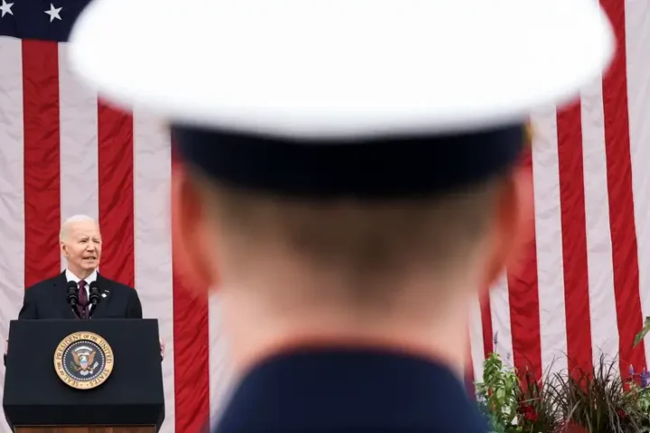 Memorial Day: Biden honors fallen US soldiers