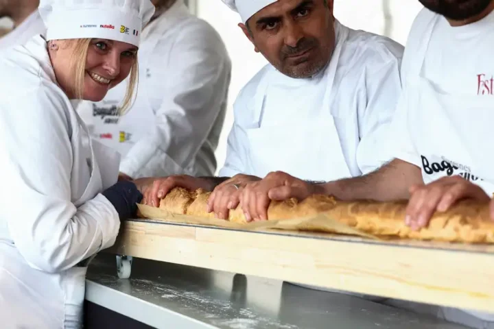 French bakers recapture world's longest baguette title