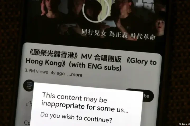 Hong Kong: YouTube complies with order to block protest song