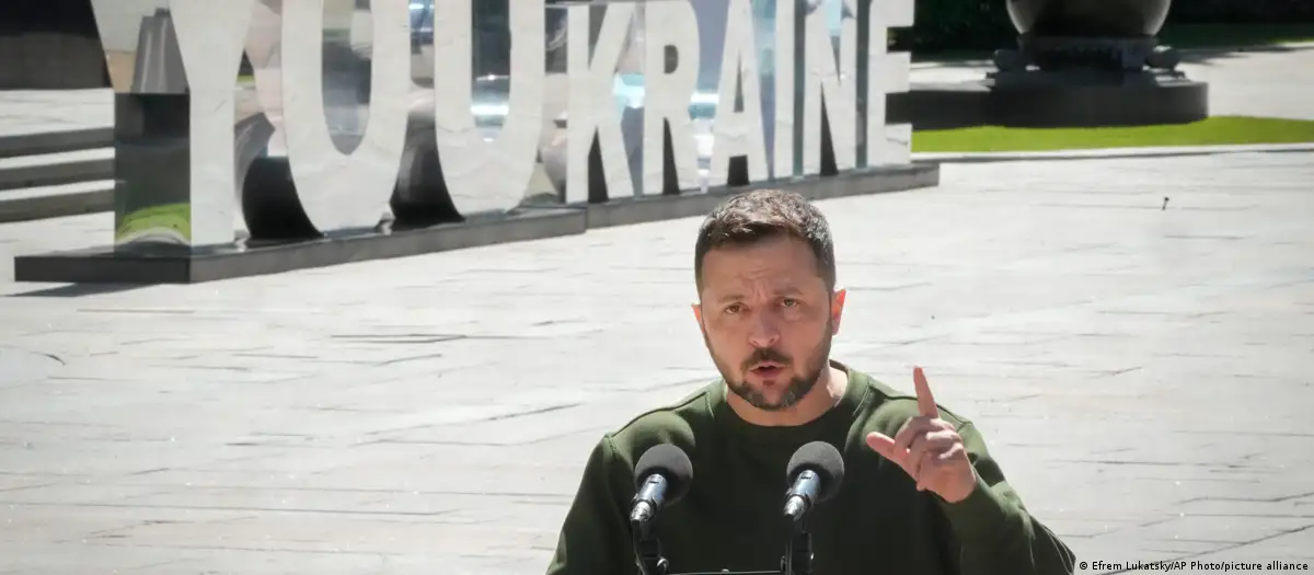 Ukraine updates: Zelenskyy says Ukraine will regain momentum
