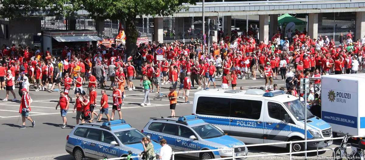 Euro 2024: Deutsche Bahn apologizes to fans for late trains