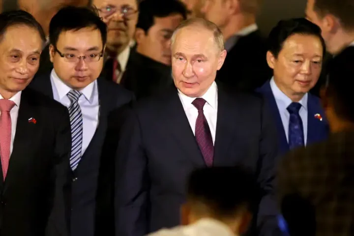 Russia, Vietnam pledge to deepen ties as Putin visits