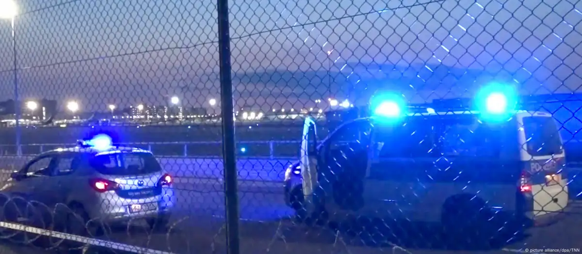 Climate activists block Germany's Frankfurt airport