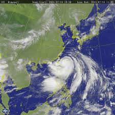 Typhoon Gaemi charges toward eastern Taiwan