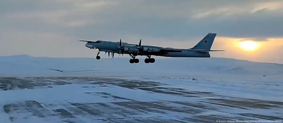 US, Canada intercept Chinese and Russian aircraft off Alaska