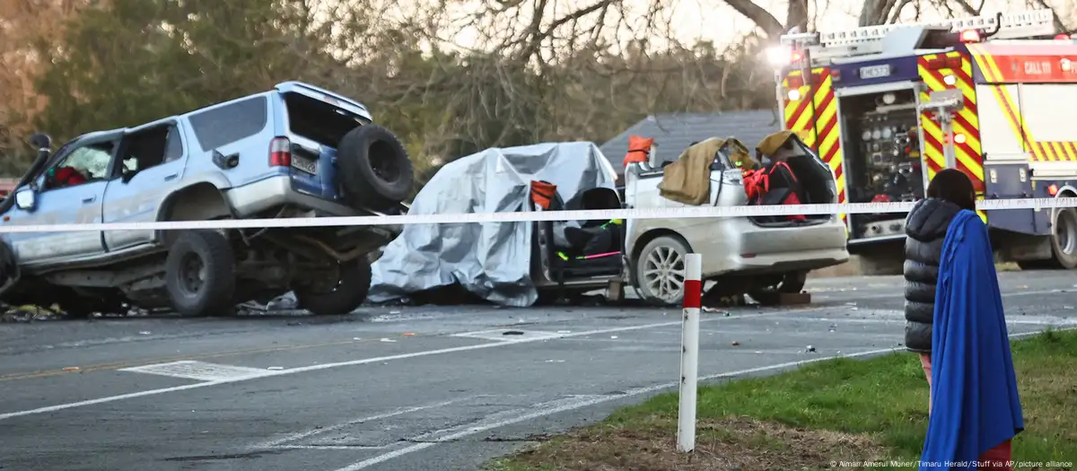 3 South Korean skiers killed in New Zealand highway crash