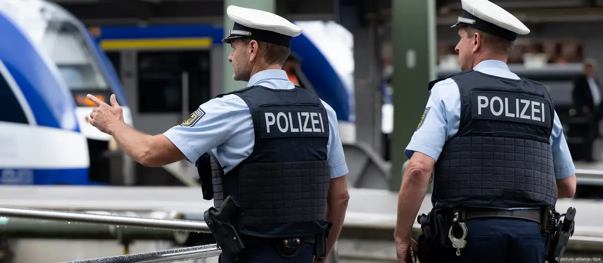 German federal police record number of officers attacked