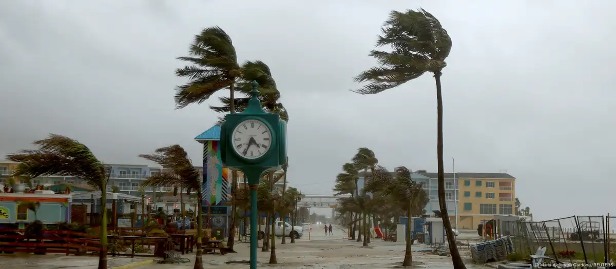 Storm Debby turns into hurricane before hitting Florida