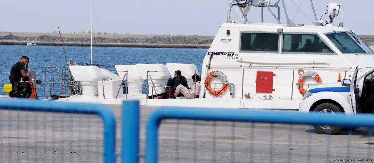 At least 4 die as migrant ship sinks off Greek island