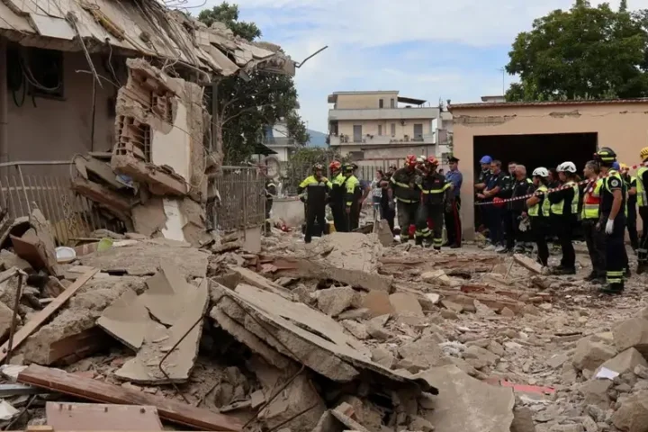 Italy: Naples house collapse kills mother and two kids