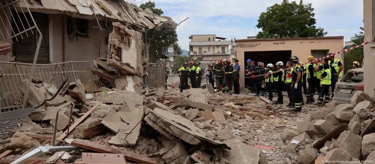 Italy: Naples house collapse kills mother and two kids