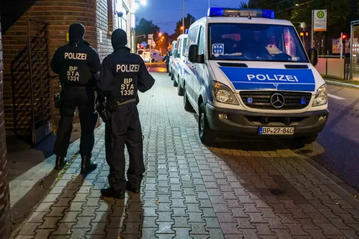 Germany: Police raids in southwest target human traffickers