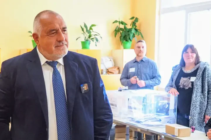 Bulgaria: Borisov's conservative GERB leads in early results