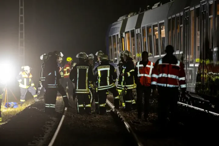 Germany: Busy train derails in Saarland, hitting large rock