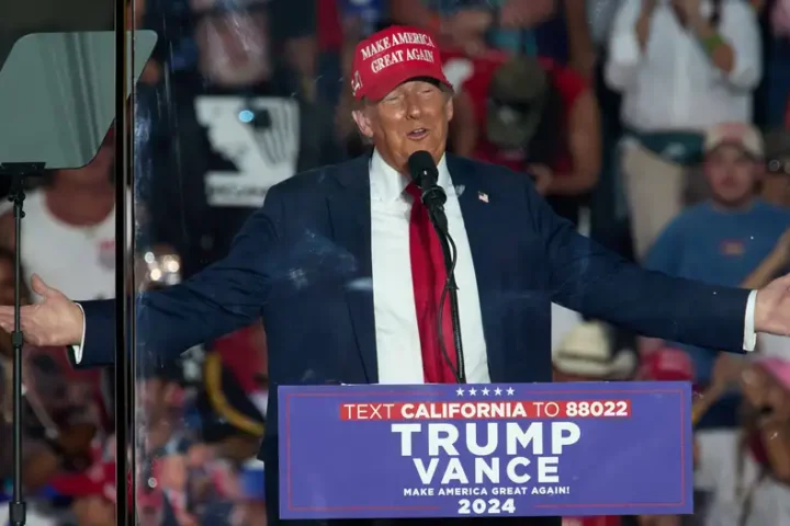 Man arrested at Trump's California rally on gun charges