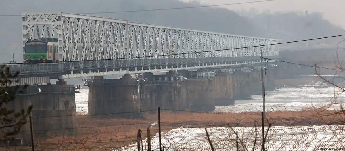 South Korea fires warning shots after North blows up roads