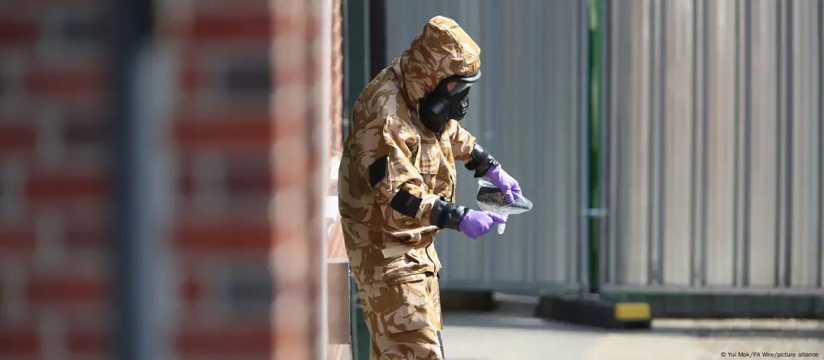 UK begins inquiry into woman's death by Novichok nerve agent