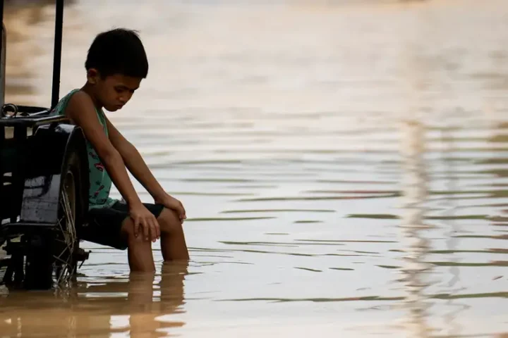 Philippines: Deadly Typhoon Man-yi brings floods in its wake