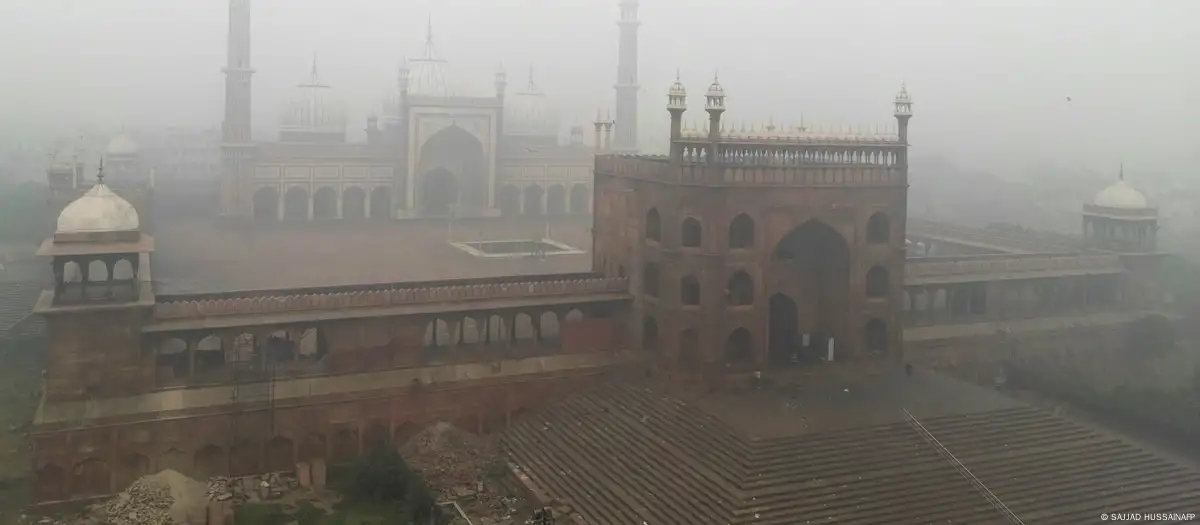 India: Delhi smog hits highest level this year