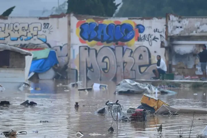 Spain evacuates thousands after new flood warning