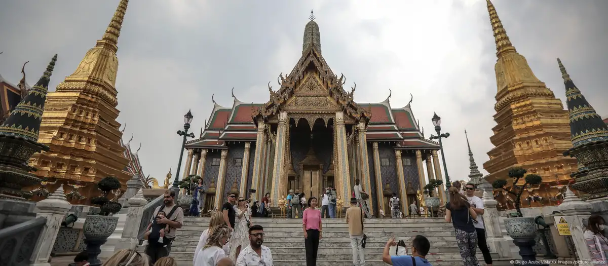 Thailand aims for record-breaking tourist traffic in 2025