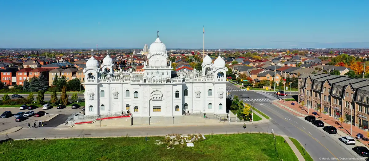 Canada: Three charged over violence at Hindu temple