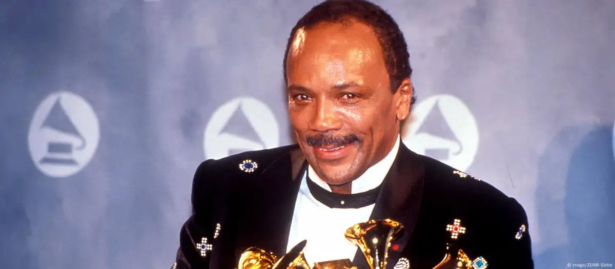 Quincy Jones: 'Thriller' producer dies at 91