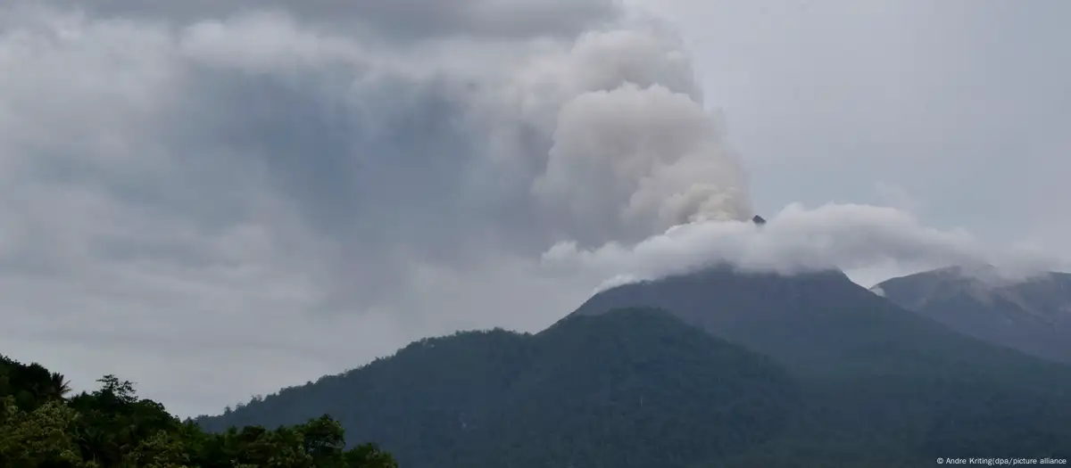 Indonesia: Volcano eruption kills several