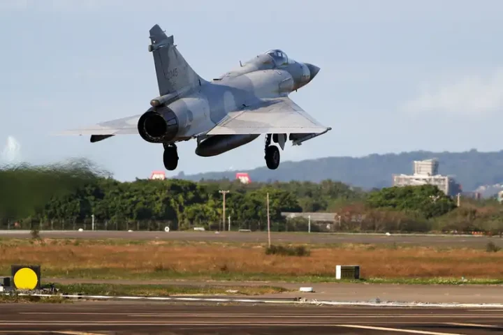 China expands major military drills around Taiwan