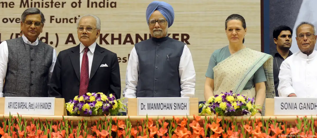 Former Indian PM Manmohan Singh dies, aged 92