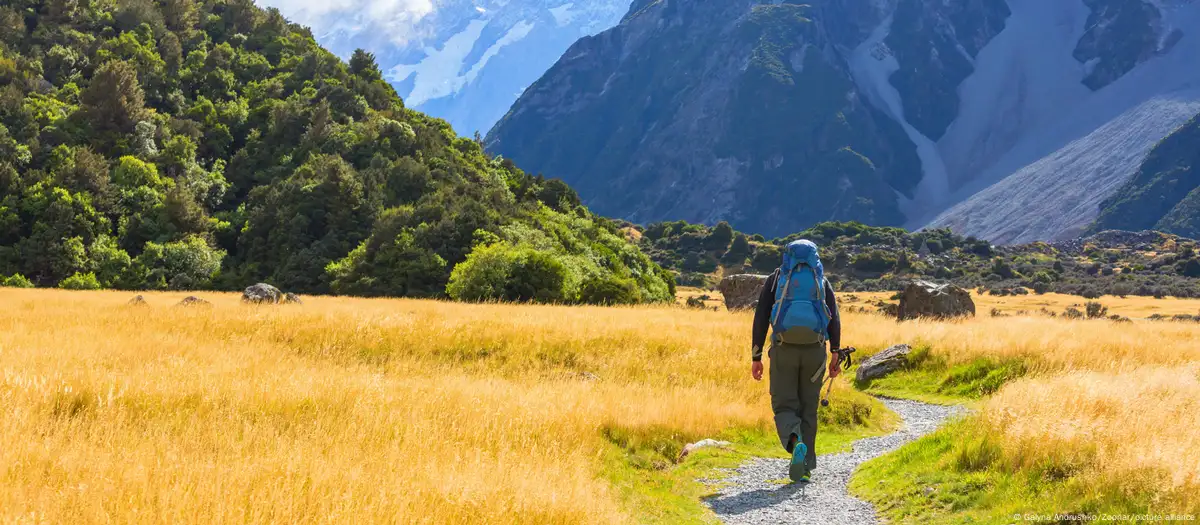 New Zealand: Missing US, Canadian climbers believed dead