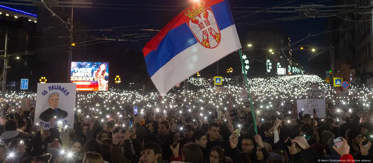 Serbia: Tens of thousands join student-led protests