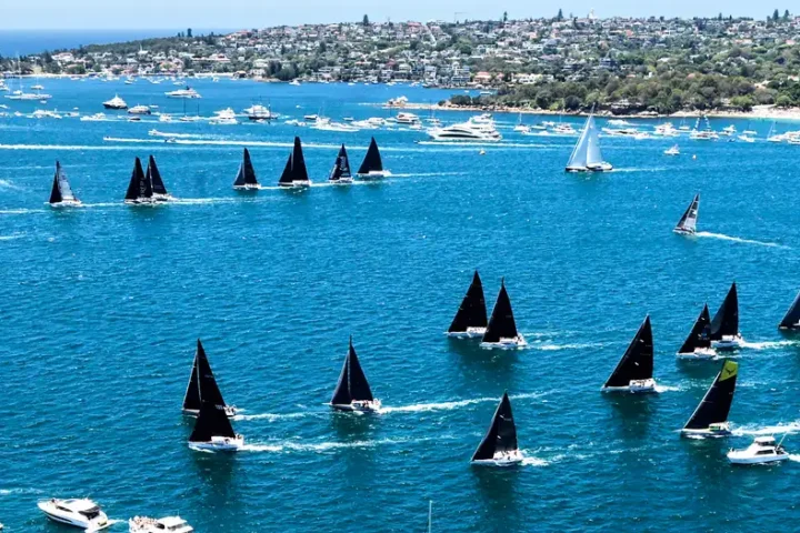 Australia: Two dead in Sydney-Hobart yacht race