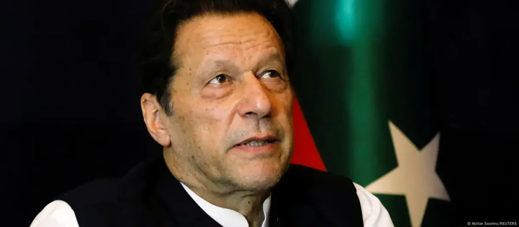 Pakistan: Ex-Prime Minister Imran Khan convicted of graft