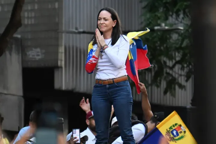 Venezuela: Opposition leader Machado briefly detained