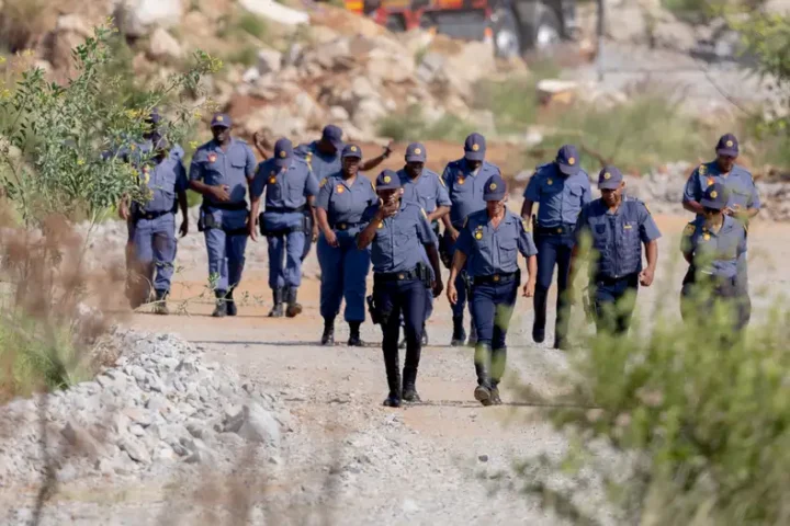 South Africa police search for gold mine gangster 'Tiger'