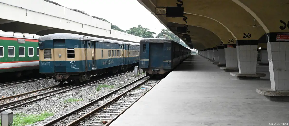 Bangladesh: Trains canceled as staff strike over benefits