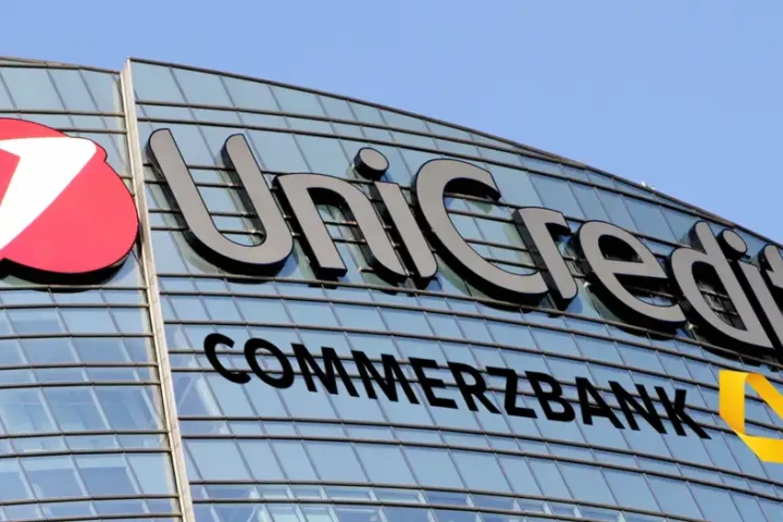 Commerzbank plans job cuts, new goals to fend off UniCredit