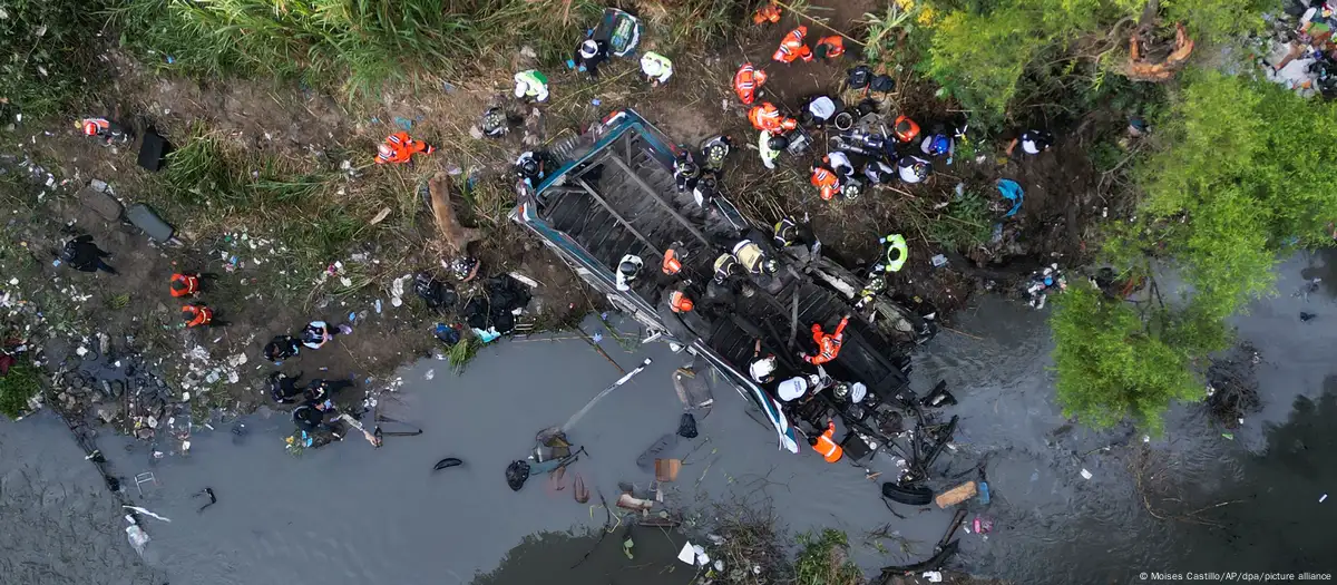 Guatemala: Bus plunges into ravine, killing at least 50