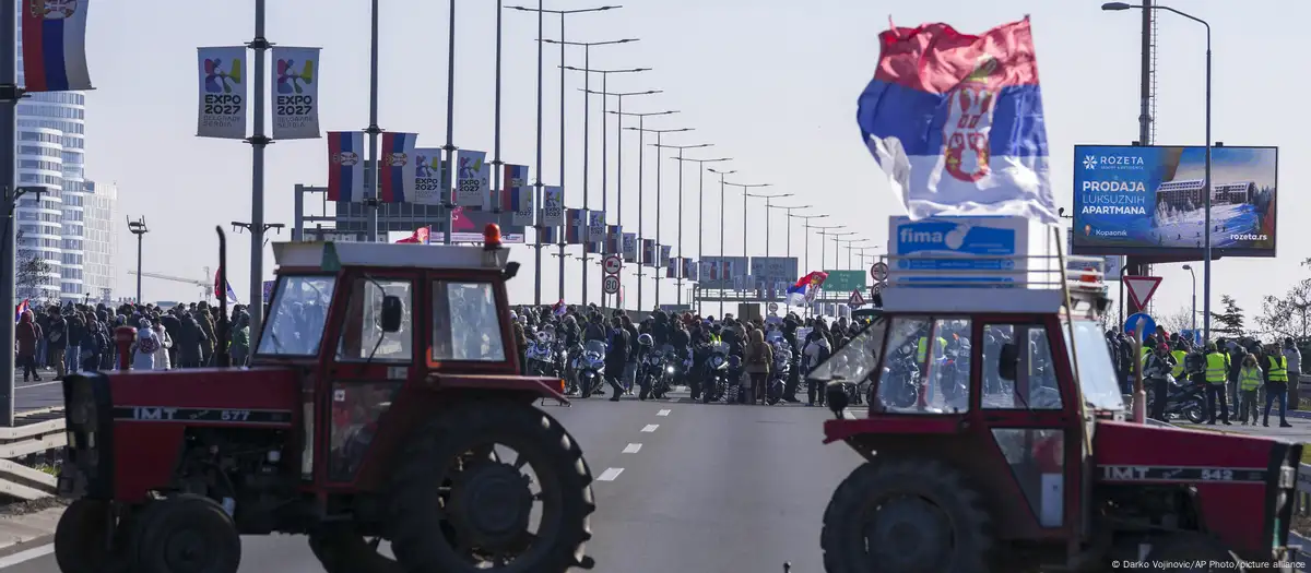 How Serbia's student protesters organize fight for justice