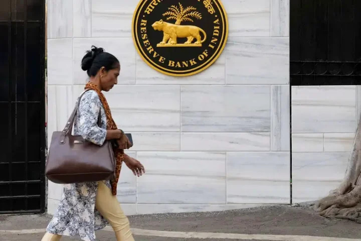 India central bank cuts interest rates amid easing inflation