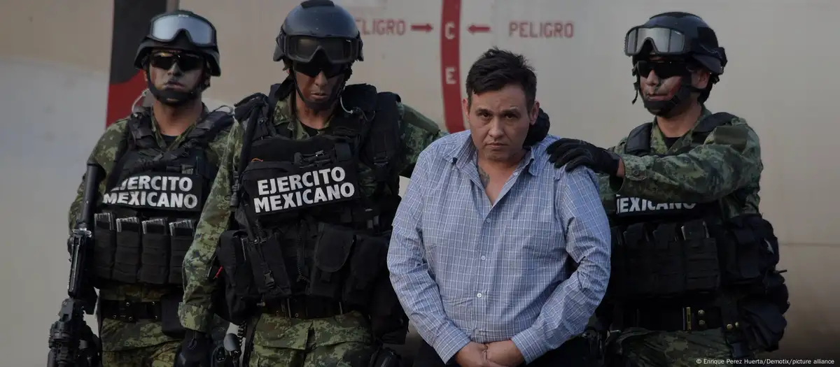 Mexico extradites 29 drug traffickers to US