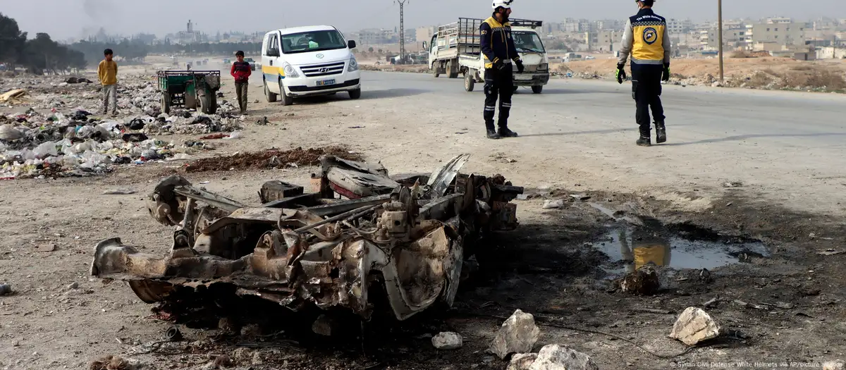 Syria car bomb explosion kills at least 20