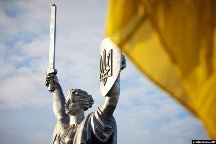 Ukraine’s Capitulation to Russia Is Impossible: Consequences and Risks