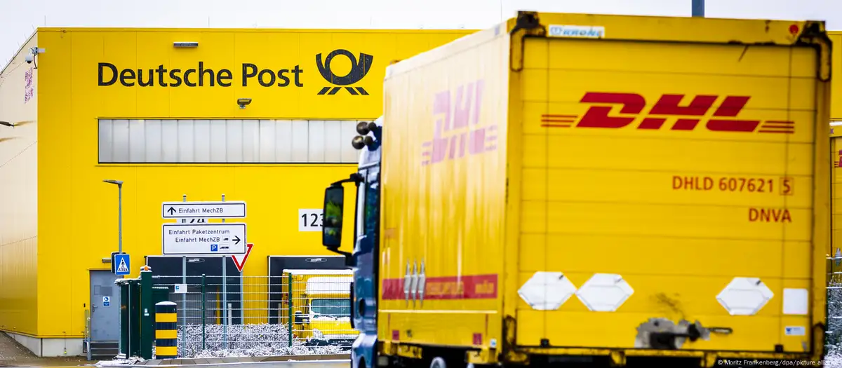 Deutsche Post to slash 8,000 jobs